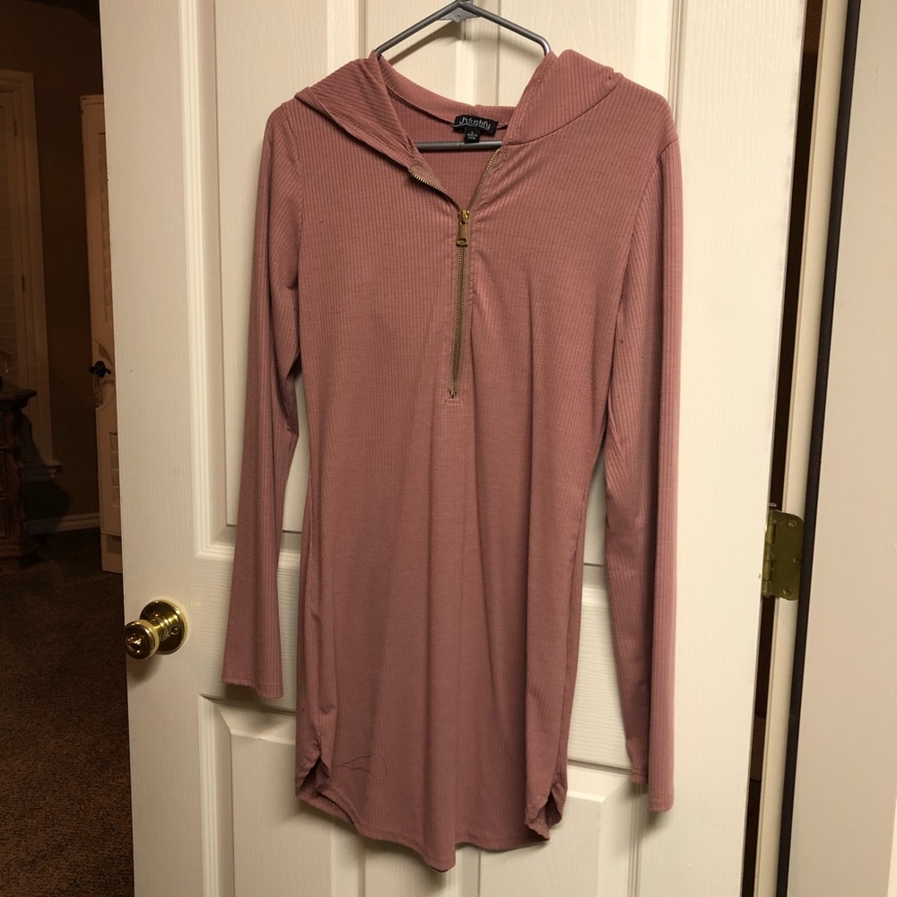 Light dusty rose long sleeve